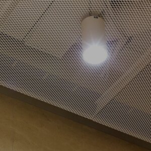 Фото Подвесной потолок из просечно-вытяжной сетки